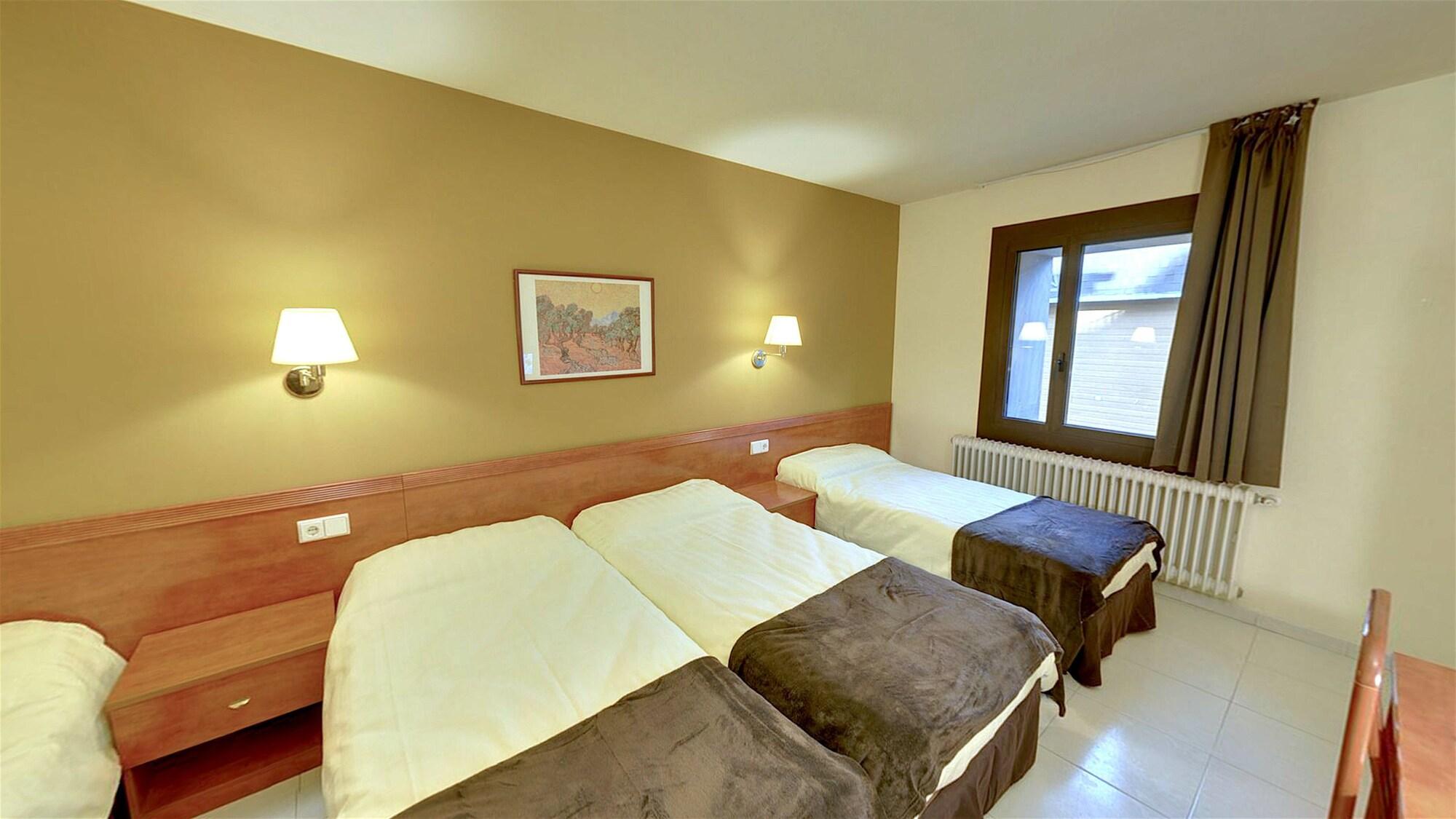 Hotel Guineu Pas De La Casa Esterno foto
