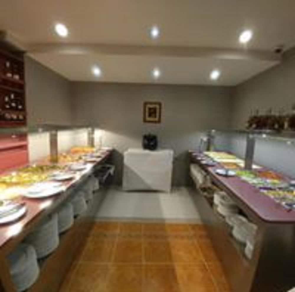 Hotel Guineu Pas De La Casa Esterno foto
